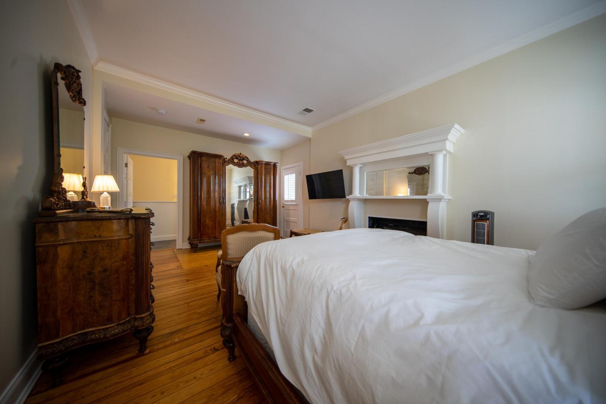 The Edenton Collection-The Granville Queen Inn Δωμάτιο φωτογραφία