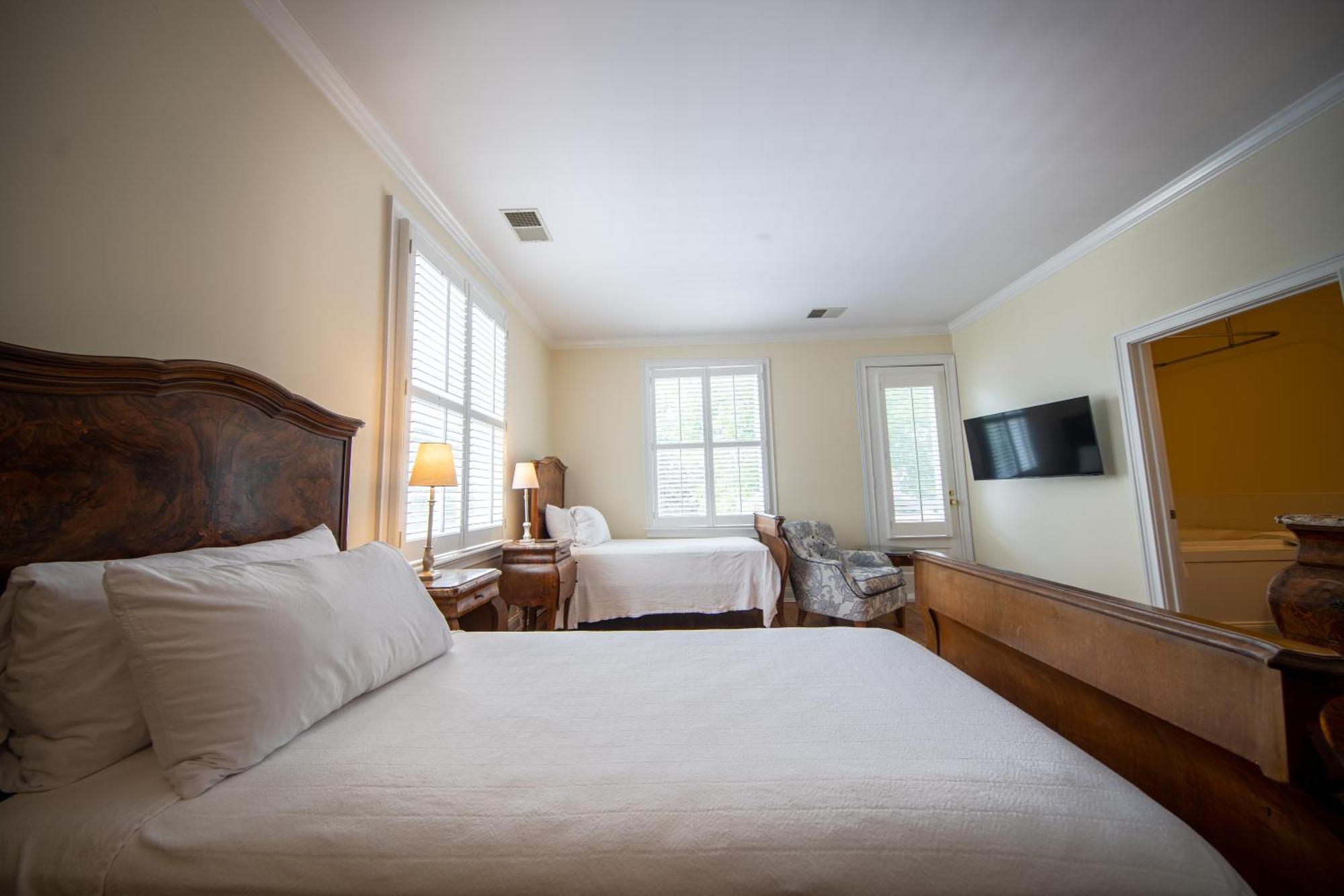 The Edenton Collection-The Granville Queen Inn Δωμάτιο φωτογραφία
