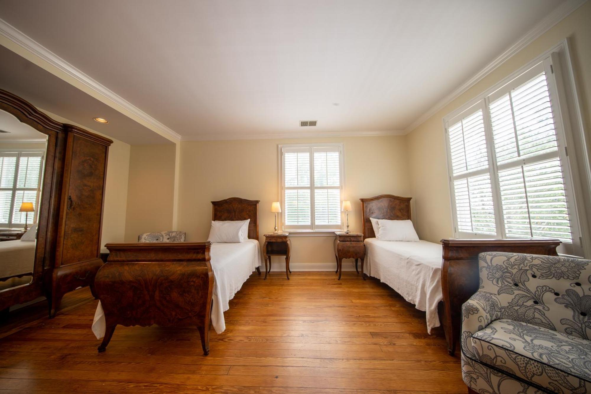 The Edenton Collection-The Granville Queen Inn Δωμάτιο φωτογραφία